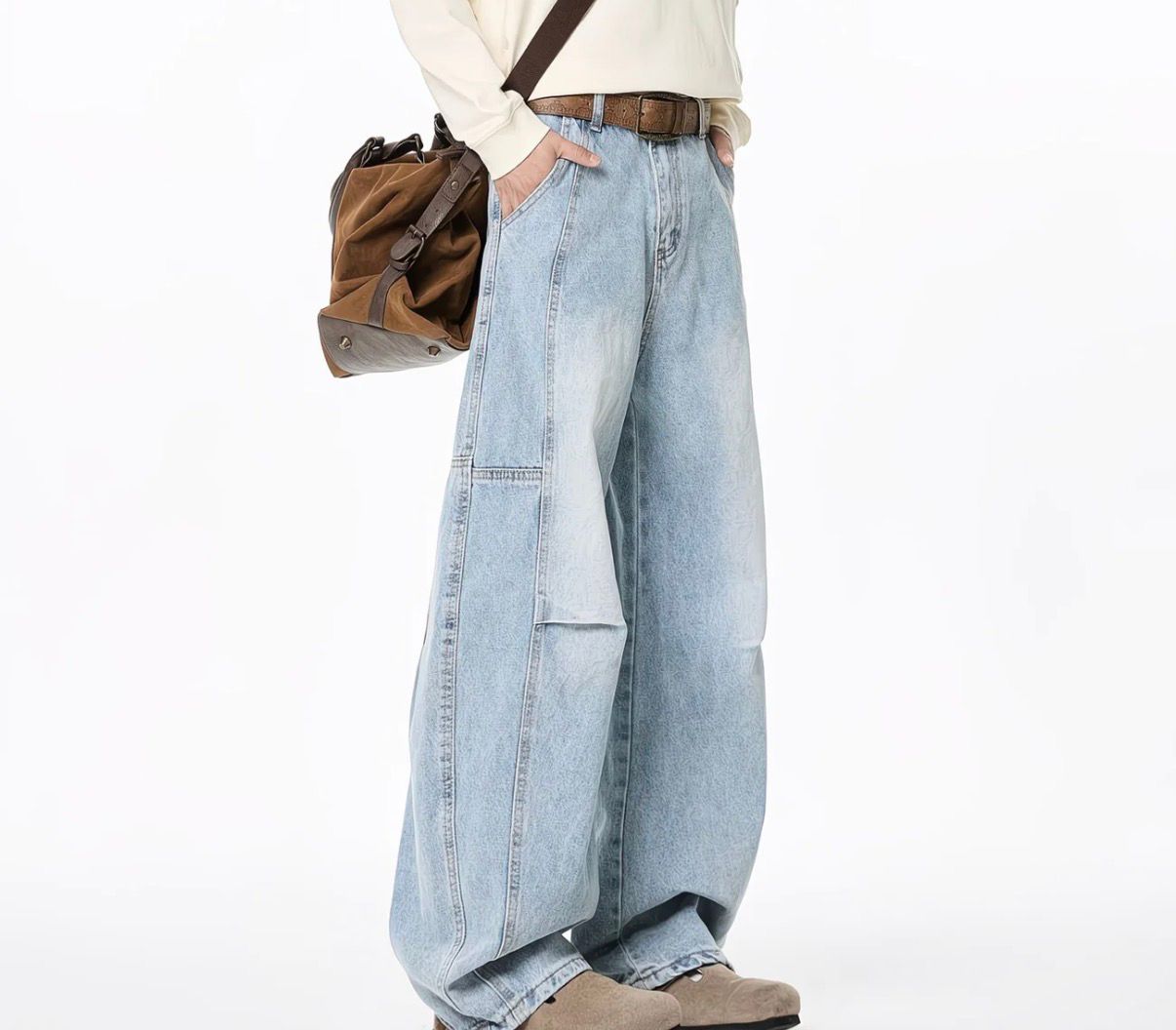 Light Wash Baggy Cargo Jeans 4