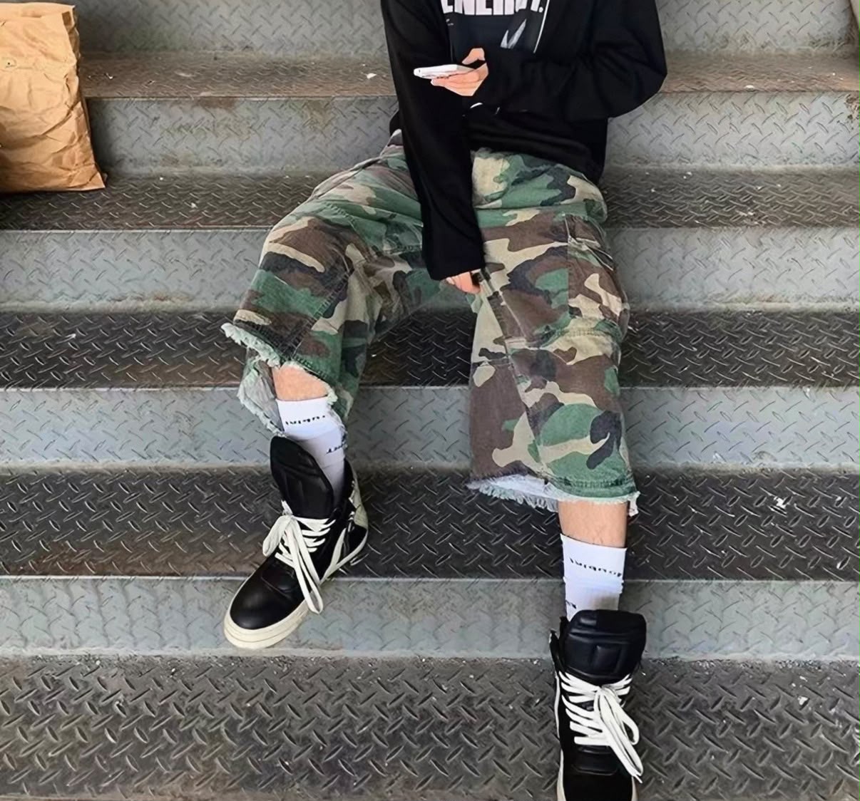 Camouflage Cargo Shorts 2