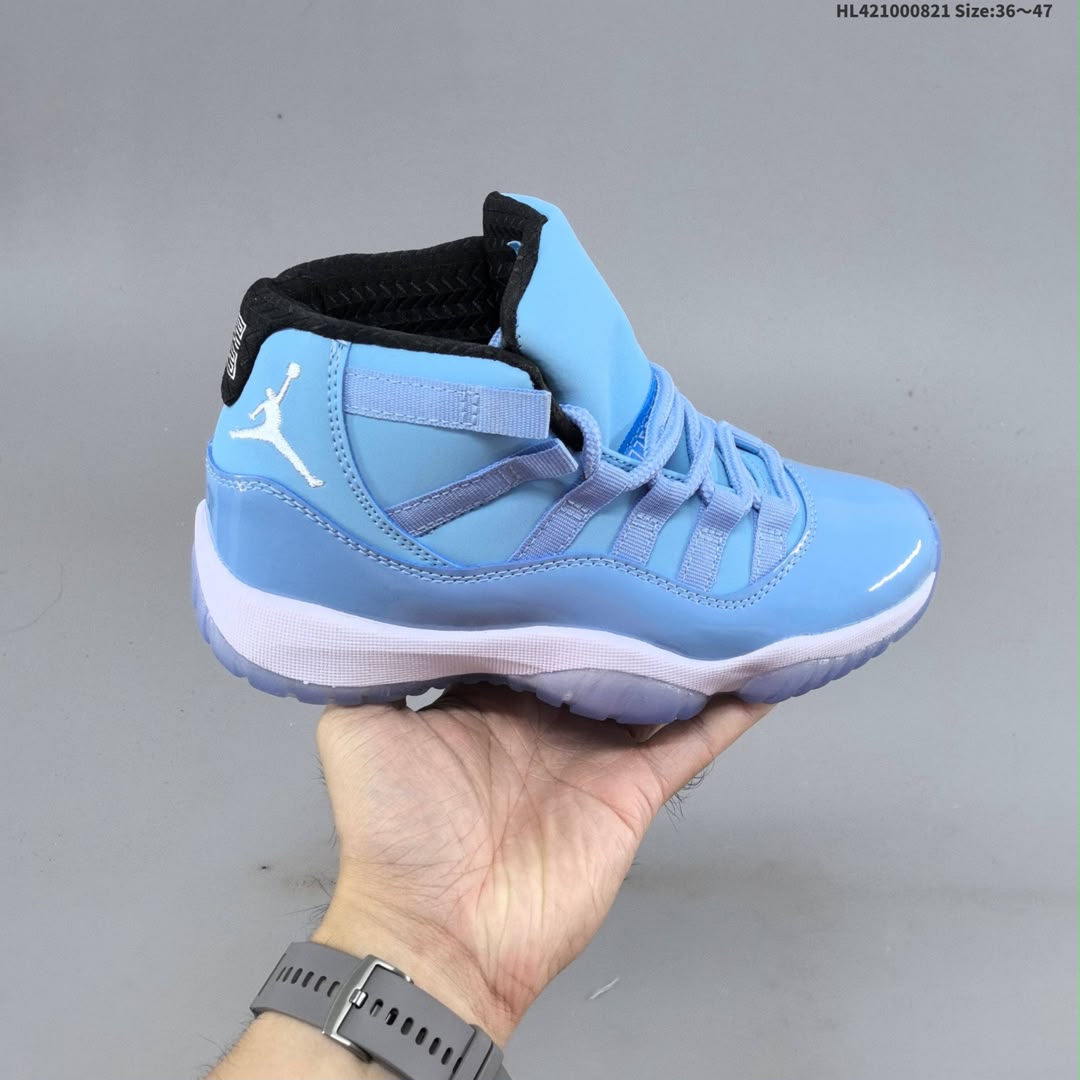 Air Jordan 11 Retro Pantone 4