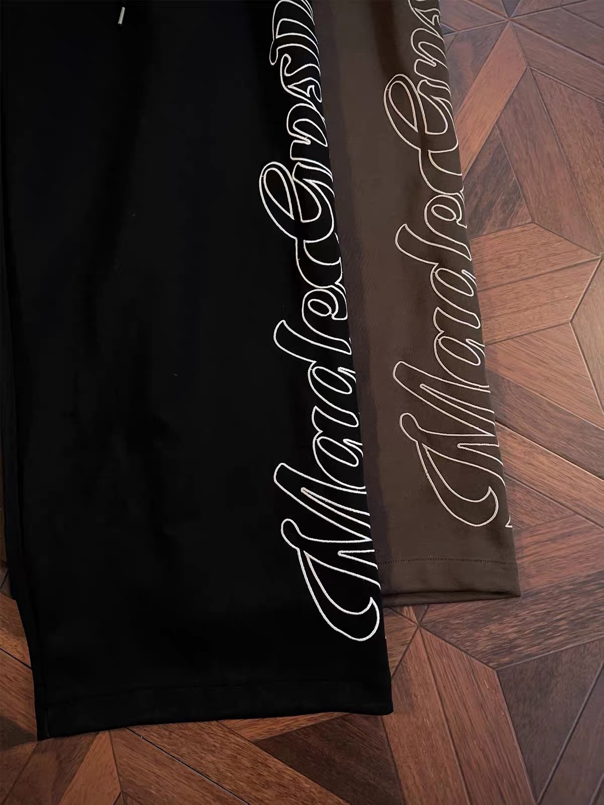 Wide‑Leg Graphic Sweatpants Joggers 9
