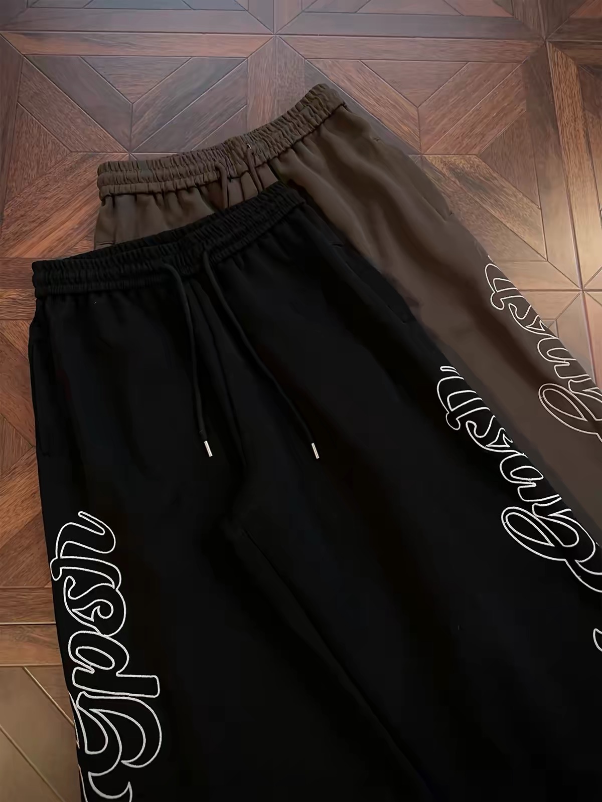 Wide‑Leg Graphic Sweatpants Joggers 5
