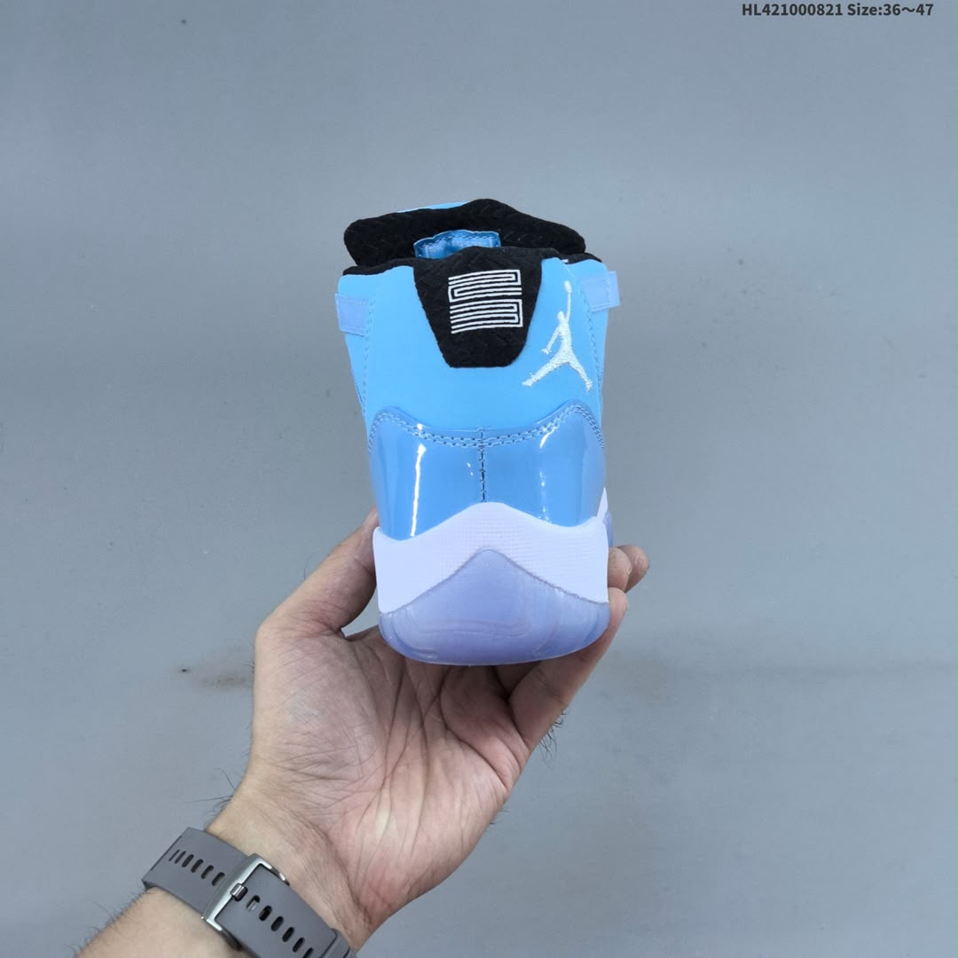 Air Jordan 11 Retro Pantone 7