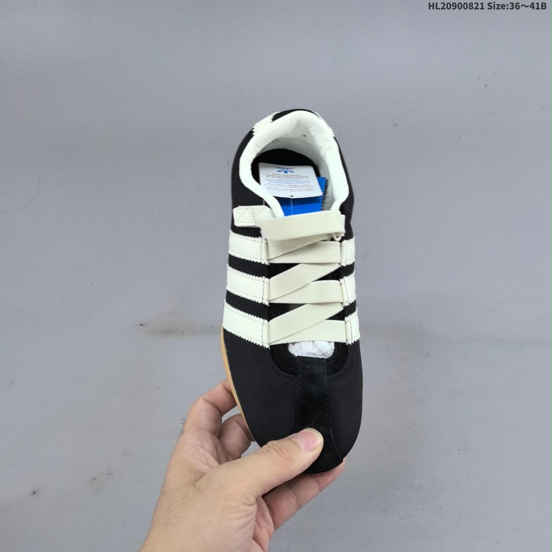Adidas Tokyo W 4