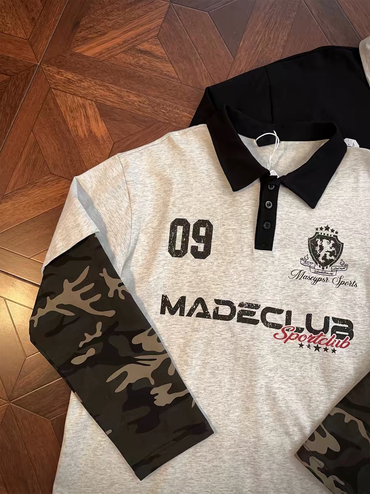 MASECLUB Sportclub Faux‑Layered Camo Sleeve Polo 4