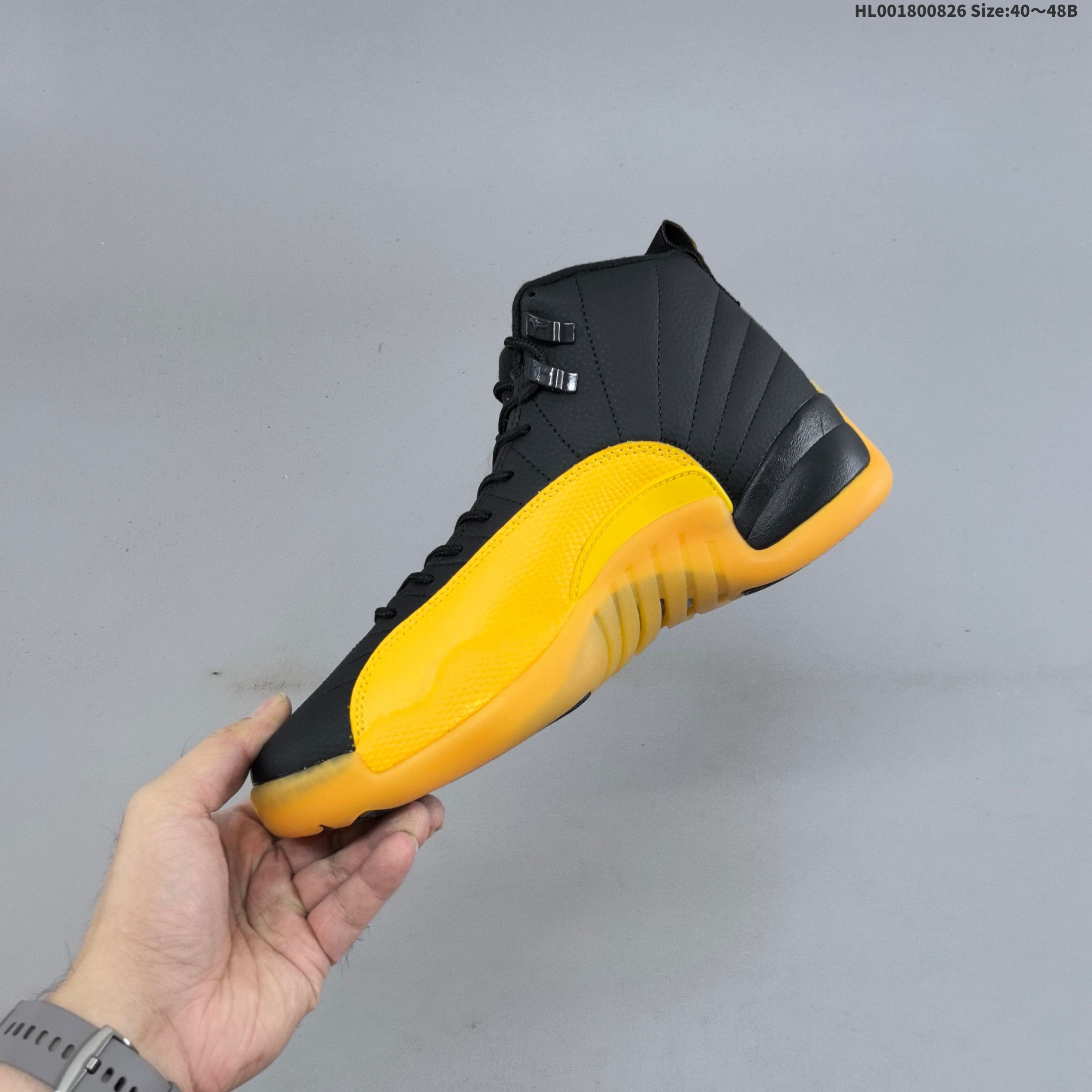Air Jordan 12 Retro “University Gold” 3