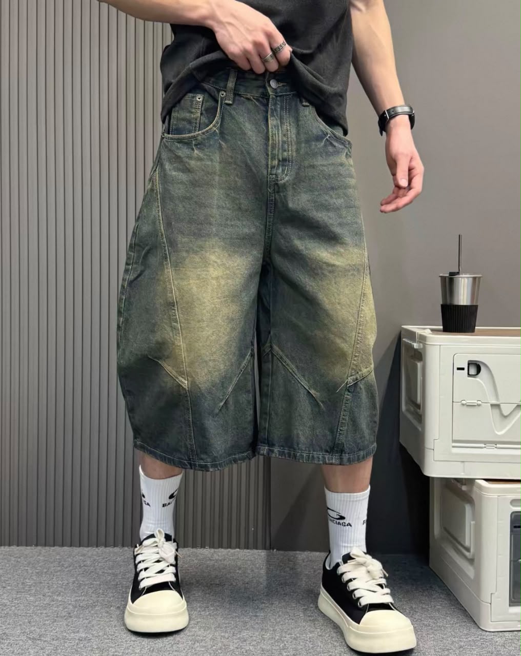 Curved Panel Baggy Jorts 2