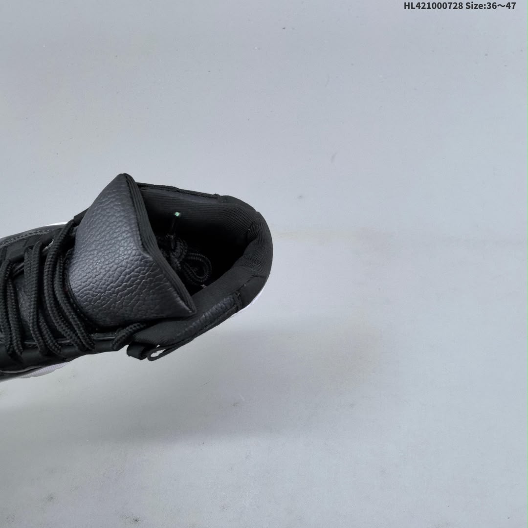Air Jordan 11 Retro Low Mother’s Day 2