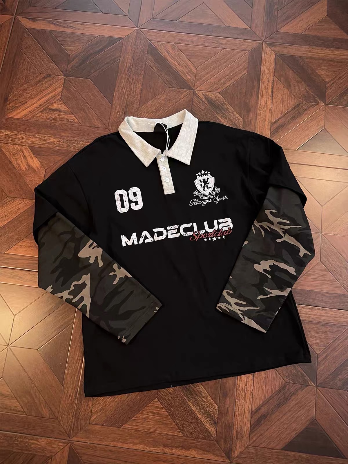 MASECLUB Sportclub Faux‑Layered Camo Sleeve Polo 8